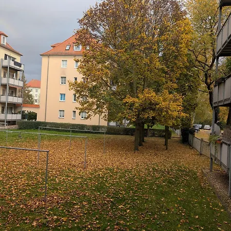Quarto em Acomodações Particulares View - Wifi - Netflix - Airport Shuttle Dresden