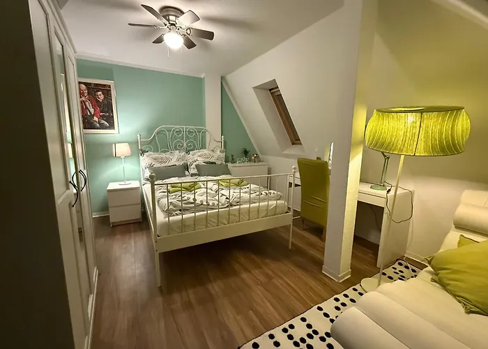 View - Wifi - Netflix - Airport Shuttle * دريسدن