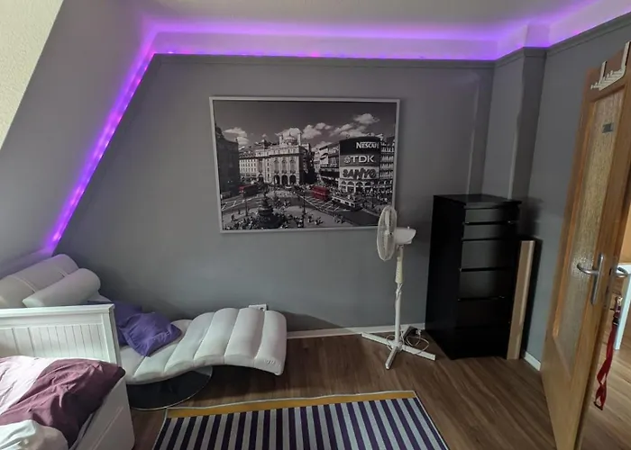 View - Wifi - Netflix - Airport Shuttle