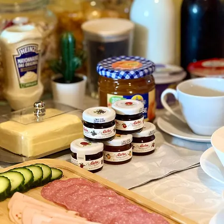 Habitación en casa particular View - Wifi - Netflix - Airport Shuttle