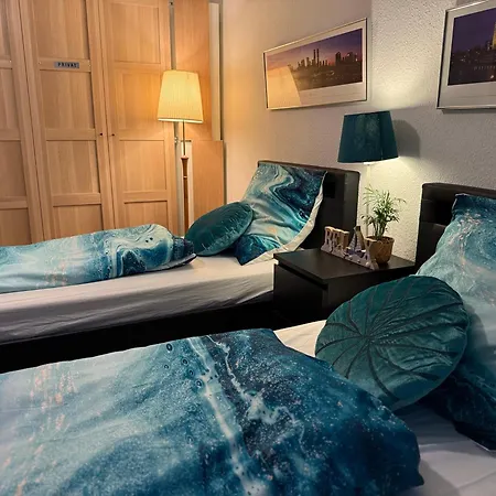 View - Wifi - Netflix - Airport Shuttle Habitación en casa particular