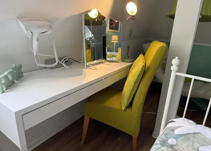 View - Wifi - Netflix - Airport Shuttle