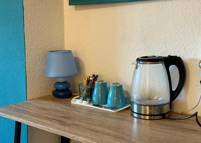 View - Wifi - Netflix - Airport Shuttle *