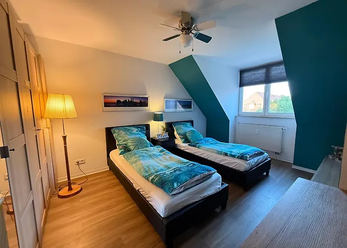 Проживание в семье View - Wifi - Netflix - Airport Shuttle *